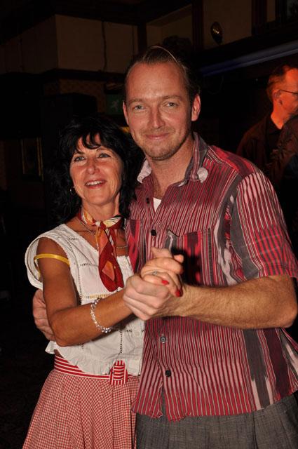 min 2011 11 19 pub 193
